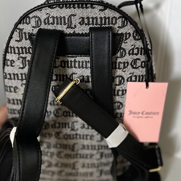 Juicy Couture Heart to Heart Women\'s Faux Leather Gothic Static Black Backpack M
